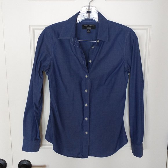 Women's size 0 Banana Republic Tailored Fit button down shirt - Picture 1 of 10